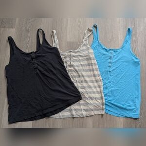 Lululemon Women's Tank Tops - Black, Striped, Blue - Preloved